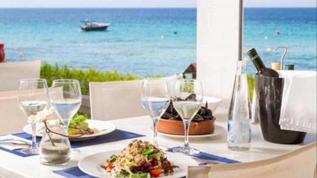 Mi Capricho Beachfront- 3-7 Apartment With Sea Views Sitio de Calahonda エクステリア 写真
