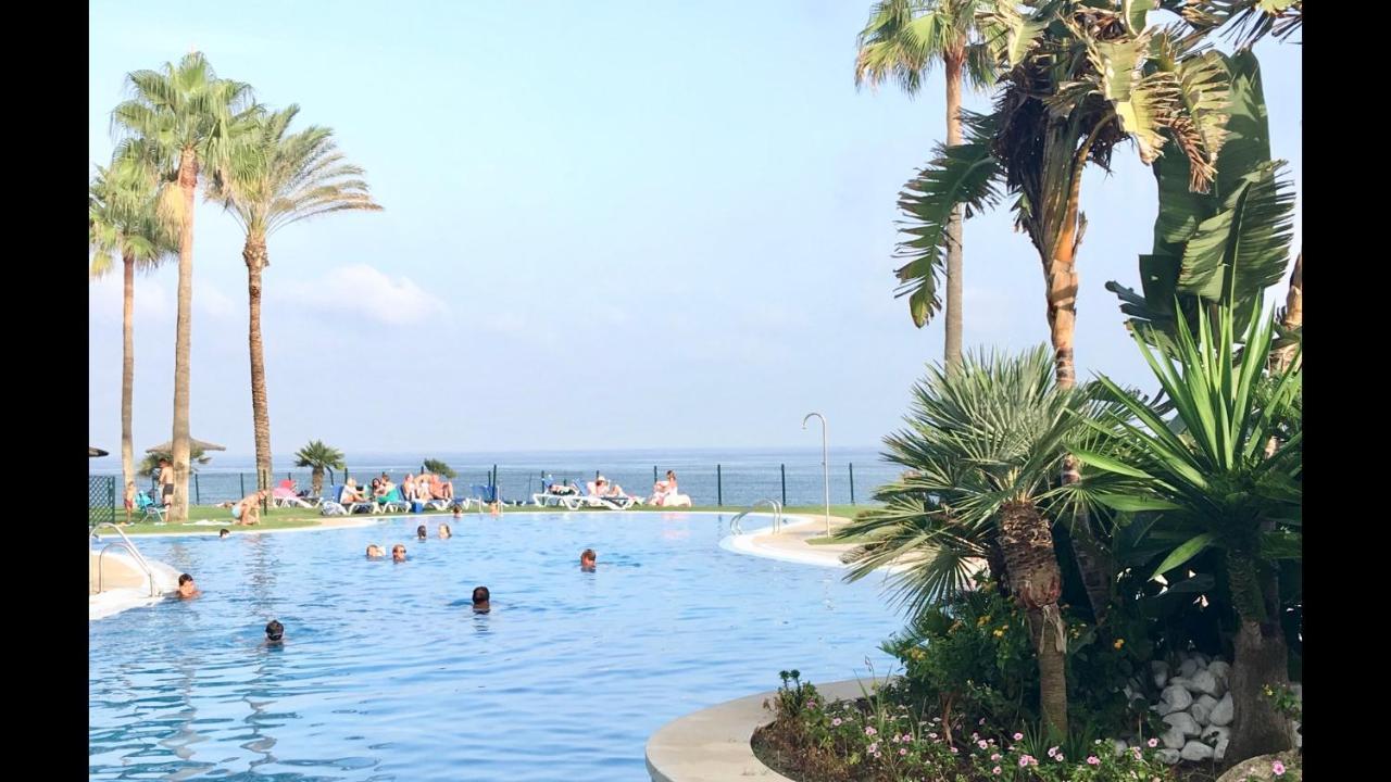 Mi Capricho Beachfront- 3-7 Apartment With Sea Views Sitio de Calahonda エクステリア 写真