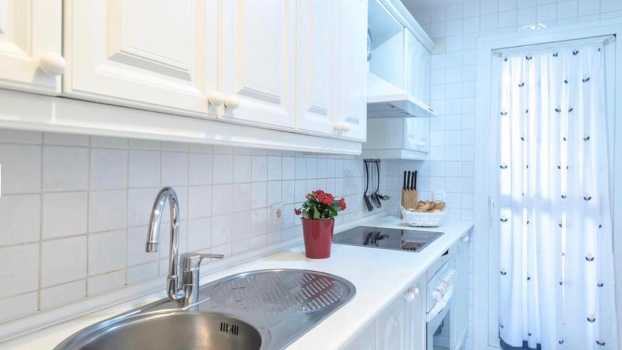 Mi Capricho Beachfront- 3-7 Apartment With Sea Views Sitio de Calahonda エクステリア 写真